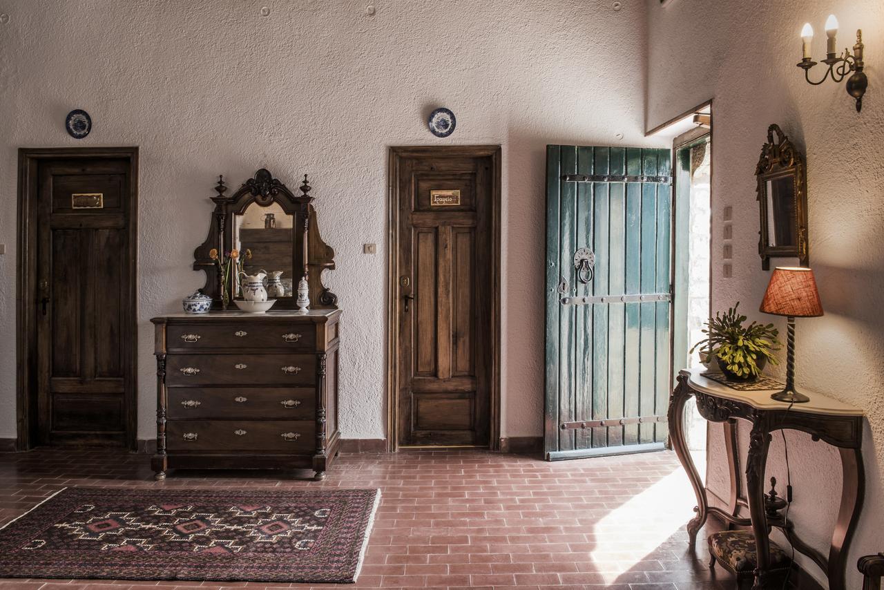 Arxontiko Mytilineou - Skretaion Bed & Breakfast Neochori  Bagian luar foto