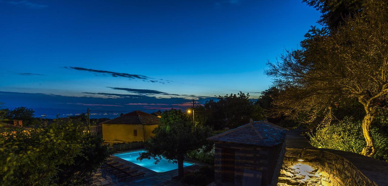 Arxontiko Mytilineou - Skretaion Bed & Breakfast Neochori  Bagian luar foto